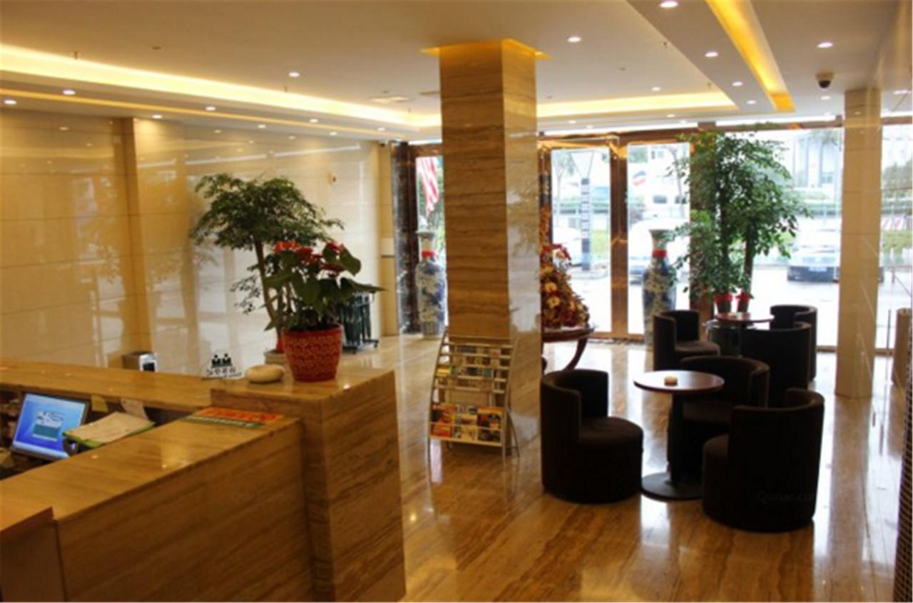 Greentree Inn Shanghai Hongqiao Hub Cao'An Road Huajiang Branch Road Express Hotel Jiading Экстерьер фото